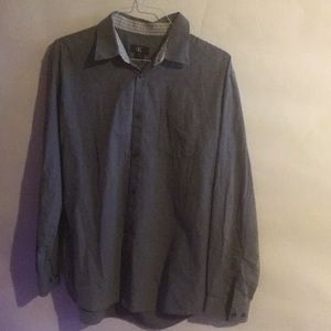 Men’s Calvin Kline button up shirt size large.